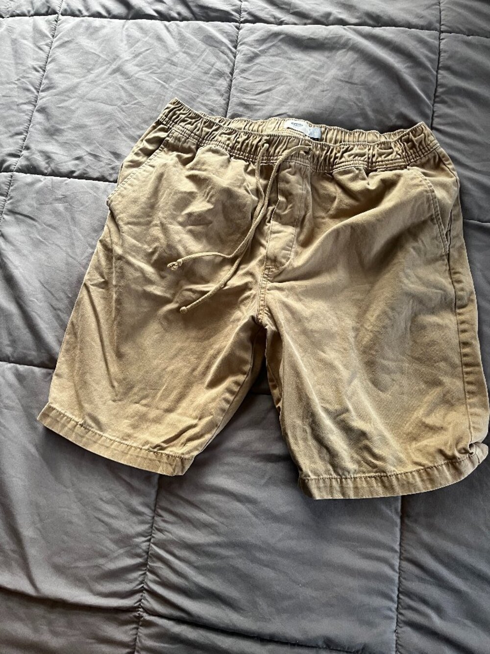 Old Navy Khaki drawstring shorts